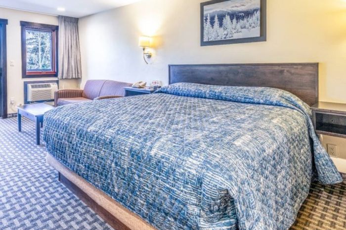 Rabbit Ears Motel — Steamboat Springs, CO