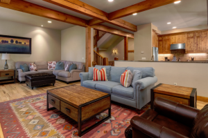 Pinnacle Properties | Premier 3-8 Bdrm Rentals