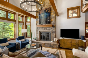 Pinnacle Resort Management | Summer Packages