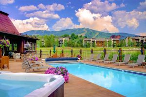 Pinnacle Properties | Premier 3-8 Bdrm Rentals