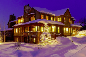 Pinnacle Properties | Premier 3-8 Bdrm Rentals
